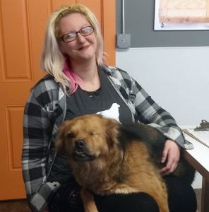 01-53723617_390030951811891_868286265189990400_n-e1552082883618 canine to five staff